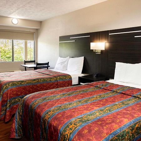 Paragon Inn Hillsboro المظهر الخارجي الصورة
